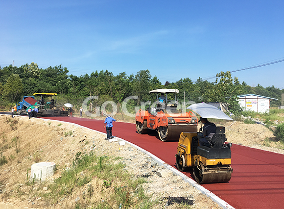Red Hot Mix Color Asphalt Project in Huangshi City Red Hot Mix Color Asphalt Project in Huangshi City
